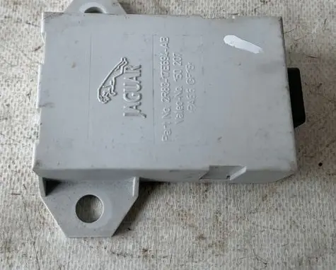 Jaguar S-Type Other control units/modules 2R8317E694AB