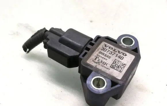 Volvo V50 Airbag deployment crash/impact sensor 30737140