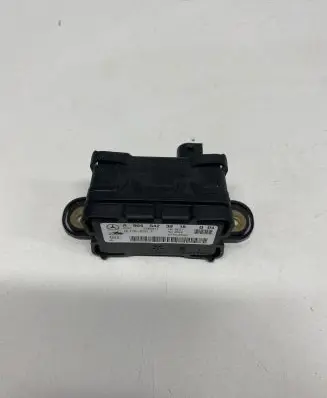 Mercedes-Benz S W221 ESP acceleration yaw rate sensor A0045423918 DT76L03Q6C 10170103823
