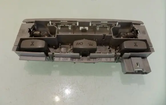 Renault Espace - Grand espace IV Interior lighting switch 8200003037
