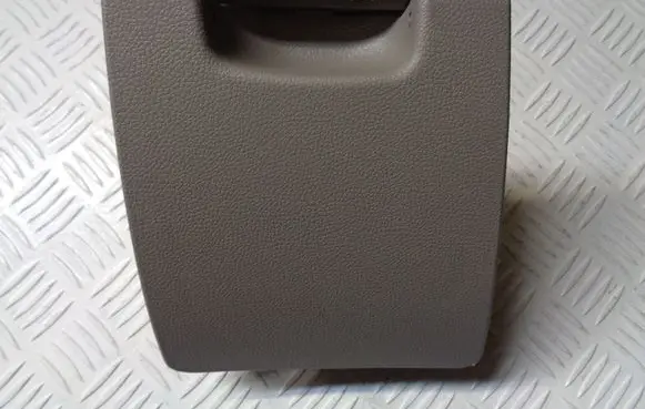 Skoda Octavia Mk2 (1Z) Glove box 1Z1857919