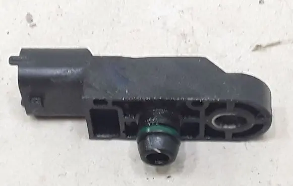 Renault Megane II Air pressure sensor 8200168253