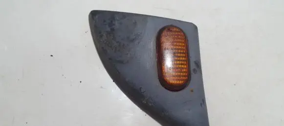 Renault Espace III Front fender indicator light 6025300658 781600001