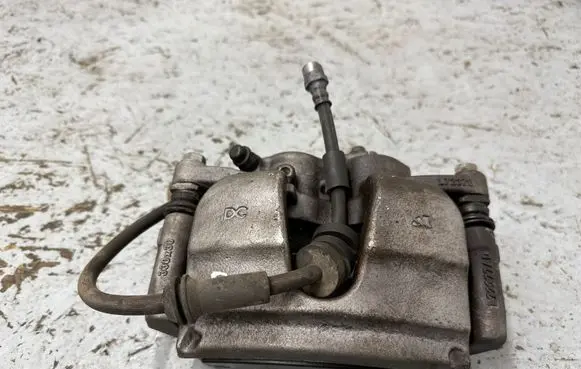Mercedes-Benz A W177 Front brake caliper