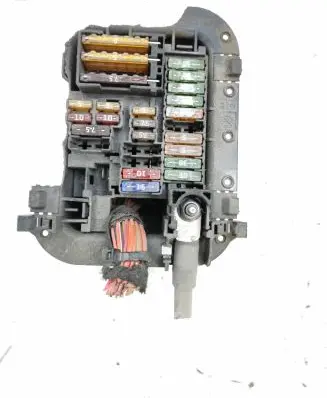 Mercedes-Benz E C207 W207 Fuse module A2135403038 1975400000 1634042823