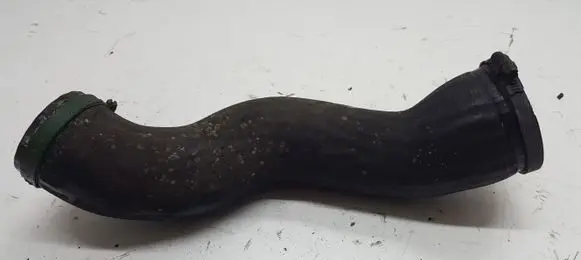 Volvo V70 Intercooler hose/pipe