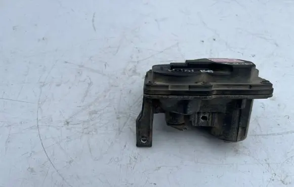 Volkswagen PASSAT B8 Intake manifold valve actuator/motor 3Q0253691F