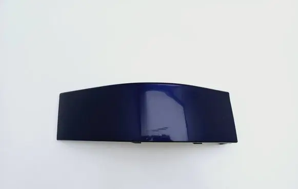 Rear/tail light trim molding