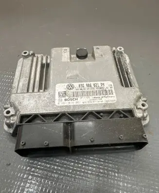 Volkswagen PASSAT B6 Engine control unit/module 03G906021AN 03G906021PM 0281014061
