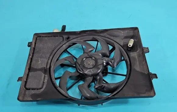 Hyundai Elantra VI Fan set IMPRK1518947