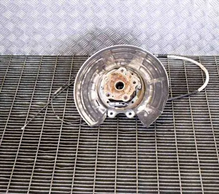 BMW M4 F82 F83 Rear wheel hub 2284881