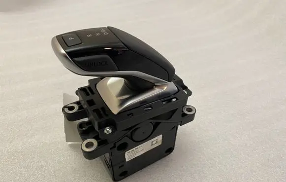 Peugeot 3008 II Gear shifter/selector 98336289DX