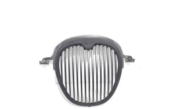 Jaguar S-Type Quarter panel pressure vent 2R838A133AA