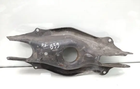 Mercedes-Benz C W205 Rear upper control arm/wishbone A2053521900