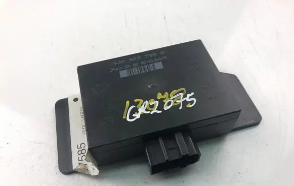 Volkswagen PASSAT B5 Other control units/modules 1J0959799Q