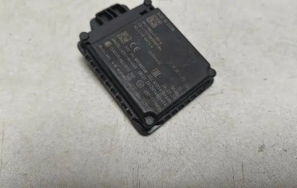 Tesla Model S Distronic sensor radar 110864700D