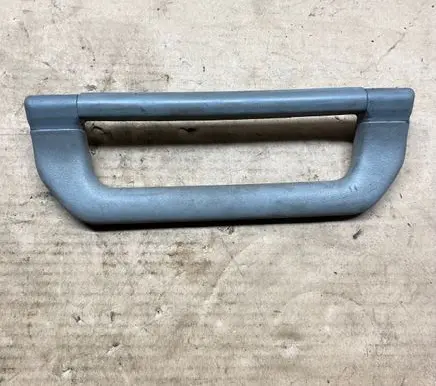 BMW 5 E34 Rear interior roof grab handle 8102403