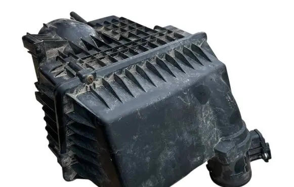 Air filter box