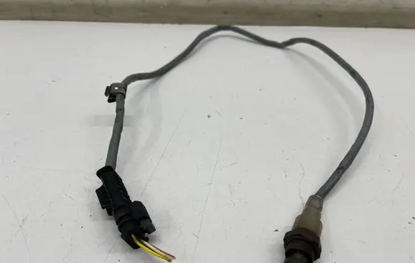 BMW 1 F20 F21 Lambda probe sensor 8631049