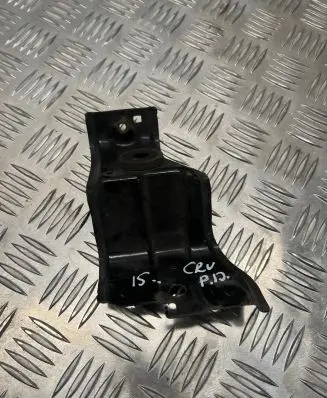 Honda CR-V Fender mounting bracket