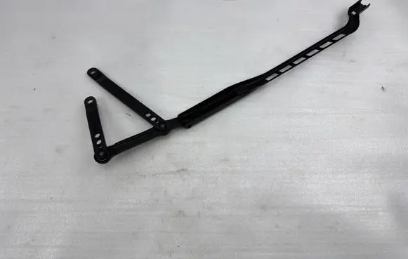 Mercedes-Benz GL X166 Front wiper blade arm 24027217