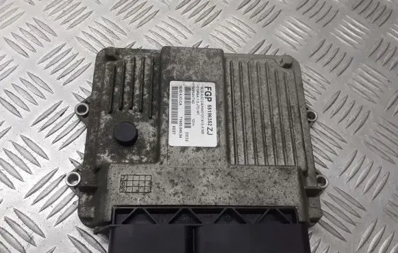 Opel Corsa C Engine control unit/module ECU 55196352ZJ