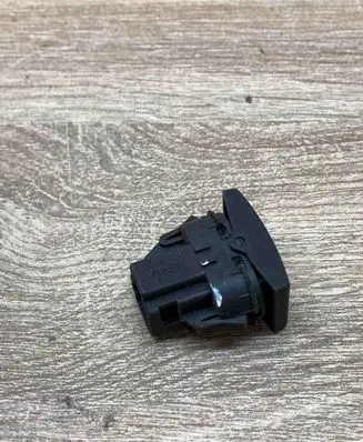 Ford Mondeo Mk III Electric window control switch 1S7T14529AB