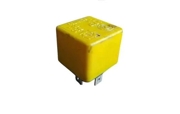 Iveco Daily 30.8 - 9 Other relay 82461739