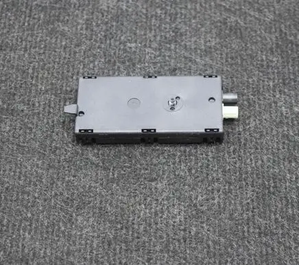 BMW X2 F39 Aerial antenna amplifier 2622359
