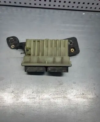 Opel Astra G Coolant fan relay 09131732 252619