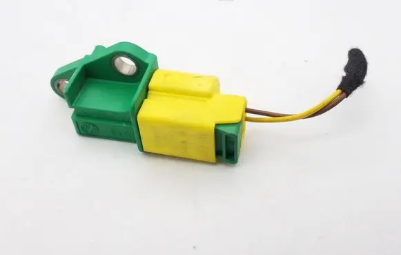 Audi A4 S4 B8 8K Airbag deployment crash/impact sensor 1K0909606C 5WK43544