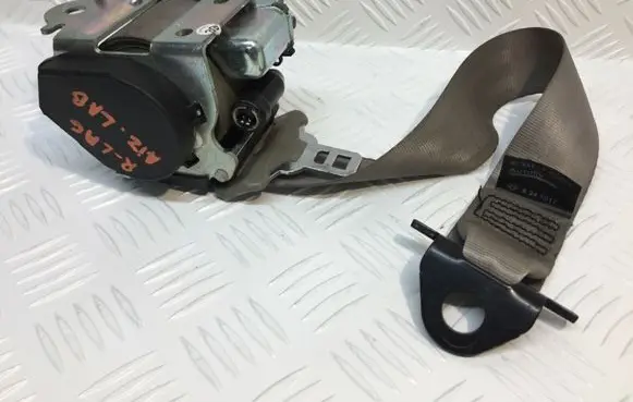 Renault Laguna III Rear seatbelt 888400011R