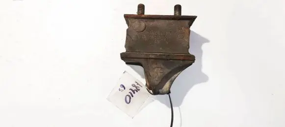 Volkswagen II LT Engine mount bracket 9012412513