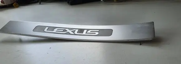 Lexus GS 300 350 430 450H Rear sill trim cover