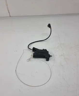KIA Sorento Fuel tank cap lock 