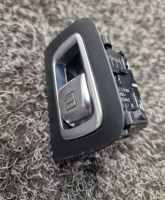 Mercedes-Benz C W205 Electric window control switch A2229052203
