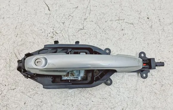Ford Escape IV Front door exterior handle LJ6BS219A65 LJ6BS219A65BH E00079108