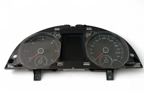 Speedometer (instrument cluster)