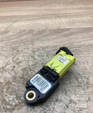 Toyota Verso Airbag deployment crash/impact sensor 898310F010