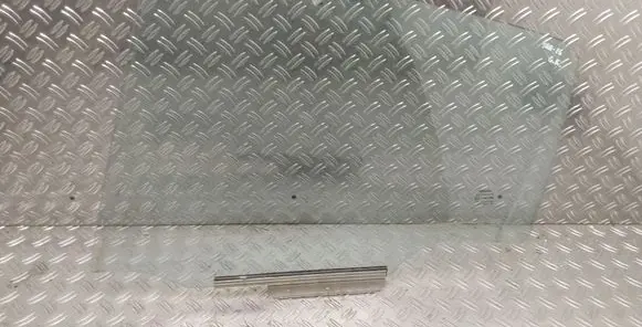 Rear door window glass