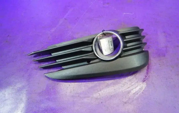 Opel Signum Front bumper lower grill 904000012R