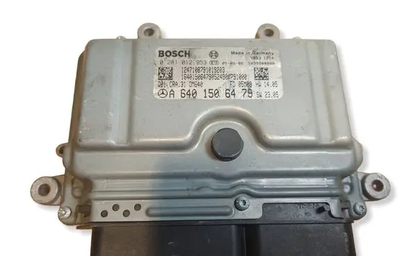 Mercedes-Benz B W245 Engine control unit/module ECU 0281012953 A6401506479 CRA31