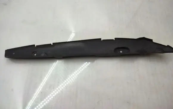 Audi A3 S3 8V Fender end trim 8V0821111C