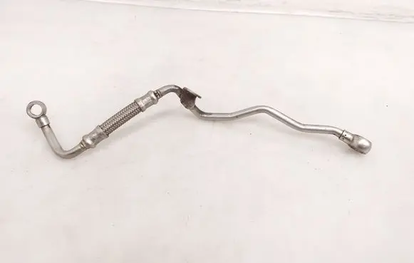 Audi A8 S8 D4 4H Turbo turbocharger oiling pipe/hose 057145771J