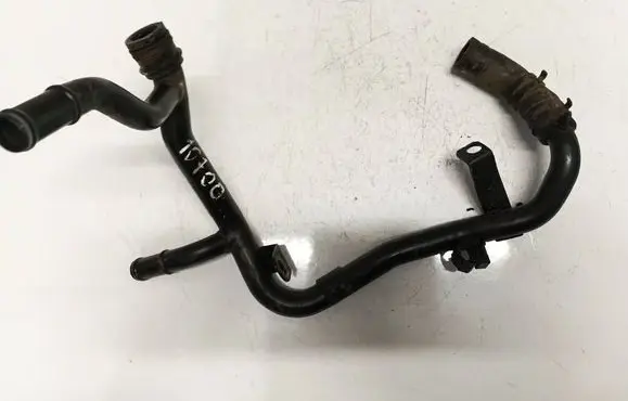Engine coolant pipe/hose