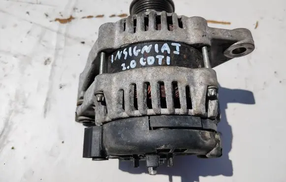 Opel Insignia A Generator/alternator 13579668