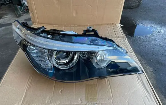BMW 5 E60 E61 Headlight/headlamp 1EL00945002