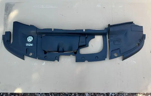 Volkswagen Multivan T5 Engine bonnet/hood lock trim molding 7H5119512 7H0119517A