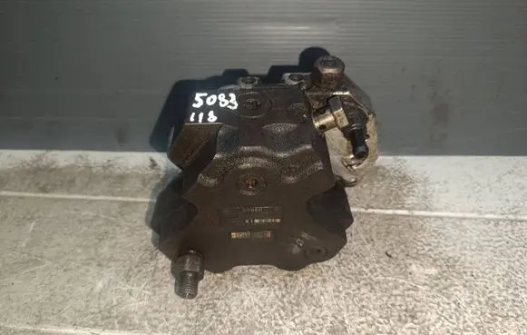 BMW 1 E81 E87 Fuel injection high pressure pump 7788670