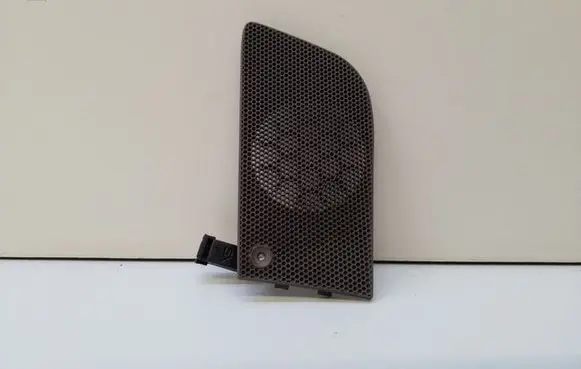 Volvo C70 Subwoofer grill/trim 9466600 113864